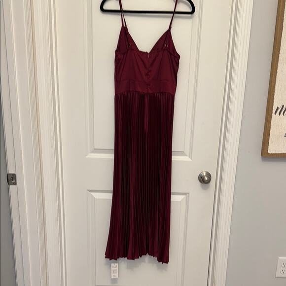 Cupshe Red Spaghetti Strap Midi dress - Picture 4 of 4